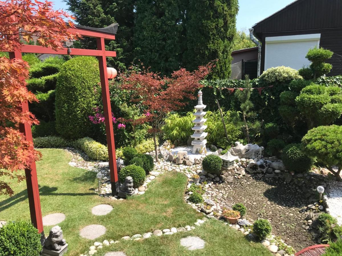 Nyaralo Japankerttel - Apartment With Japanese Garden Balatonmáriafürdő Zewnętrze zdjęcie